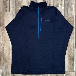 Patagonia R1 Navy Lightweight Quarter-Zip Pullover with Blue Trim